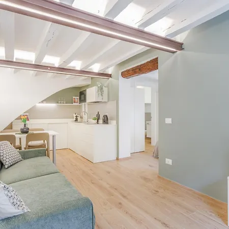 Corso Adriano 13 - I Giardini Apartamento